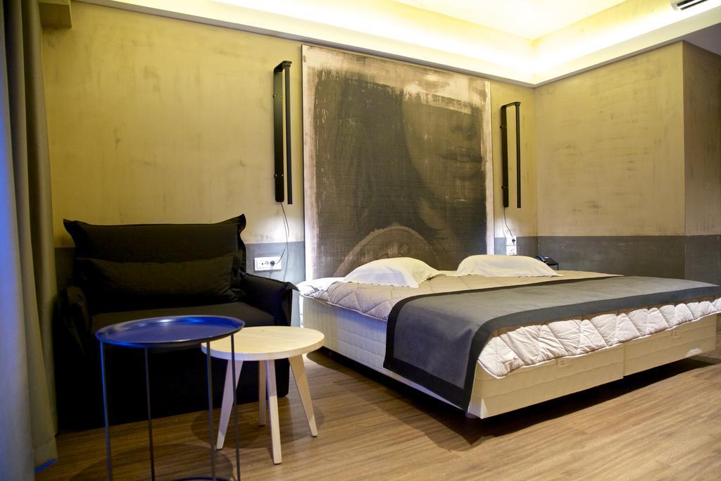 Adonis City Hotel Patras Habitación foto